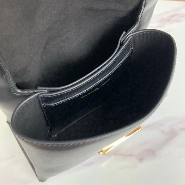 マイケルコースバッグ全体デザイン